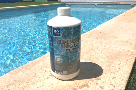 Tout savoir sur le floculant piscine